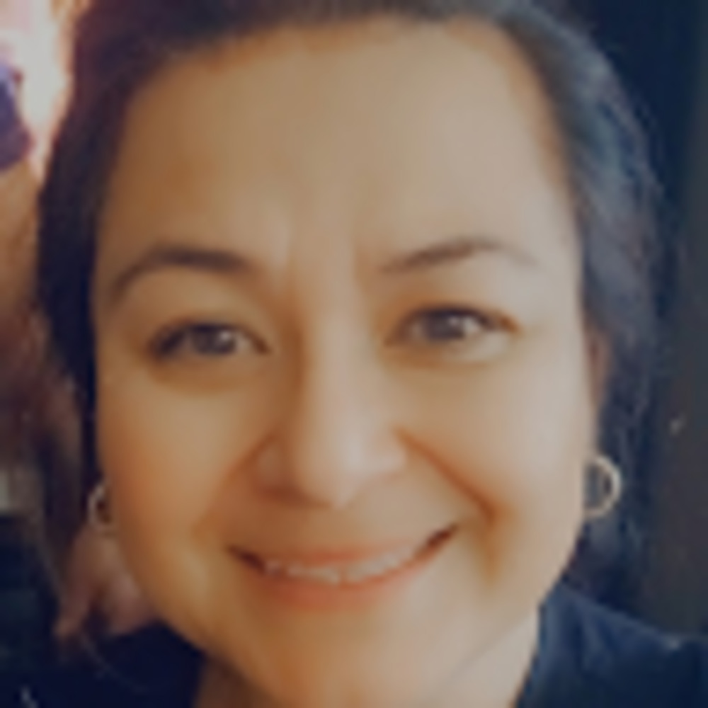 Meet your Posher, Lorena
